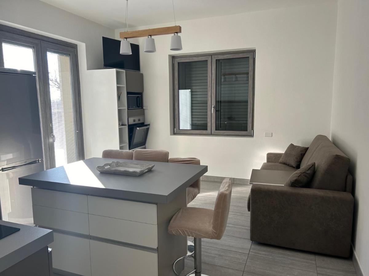 Apartmán Le Camelie Del Lario Grandate Exteriér fotografie