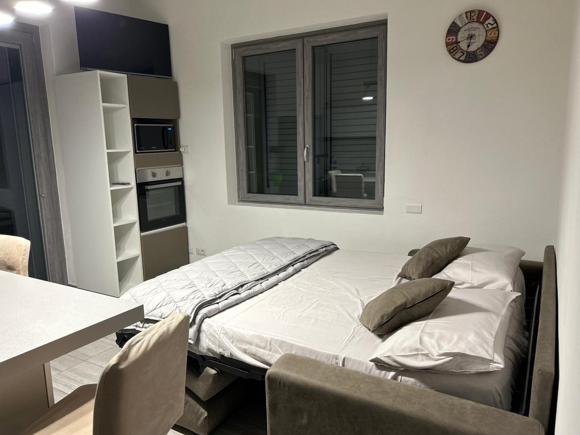 Apartmán Le Camelie Del Lario Grandate Exteriér fotografie
